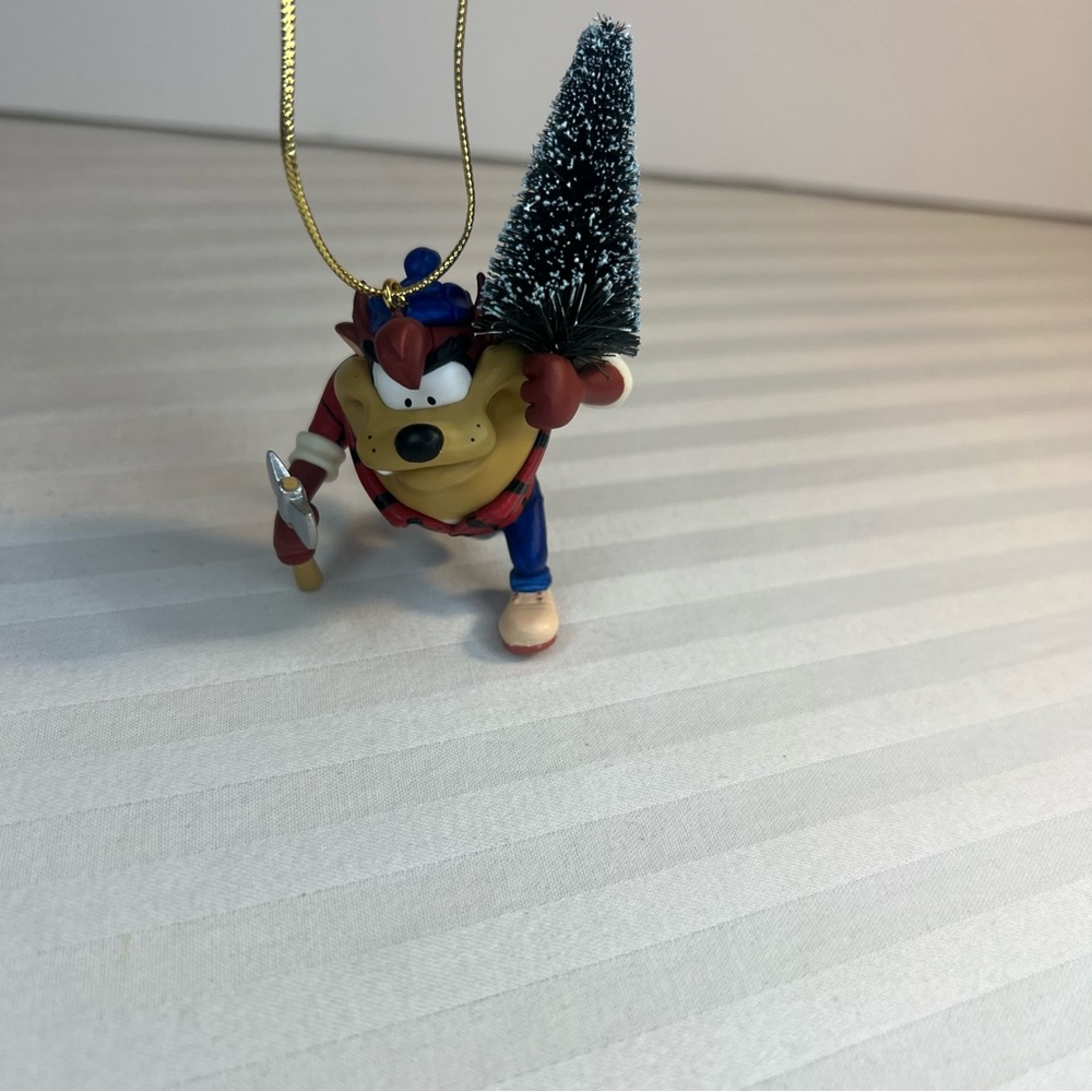 NEW 2007 Hallmark Looney Tunes Taz Ornament‎ - Picture 2 of 7